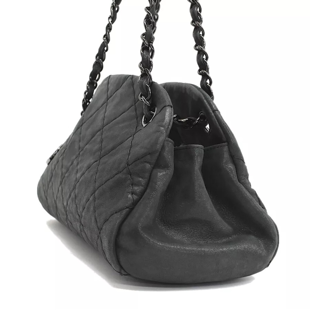CHANEL Wildstitch CC Charm Calfskin Leather Chain Shoulder Bag ( like new) - Picture 3 of 9